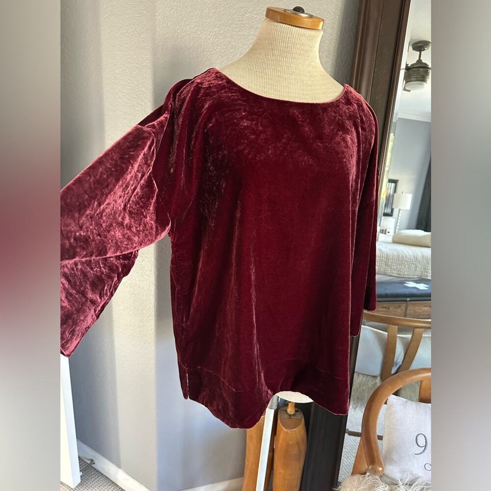 Soft Surroundings Velvet Top Red size large